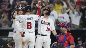 ▲美國隊單場4轟，敲出14安灌進14分擊敗古巴，搶下決賽門票。（圖／美聯社／達志影像）