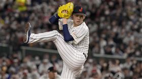 ▲佐佐木朗希飆出102英里火球。（圖／美聯社／達志影像）