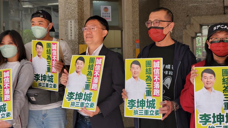 民進黨新北立委初選　李坤城、吳秉叡登記