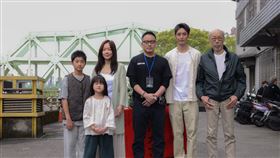 尹馨、曹佑寧、馮淬帆和童星白潤音出席電影《蝴蝶大廈》開鏡記者會。（圖／松露文創提供）