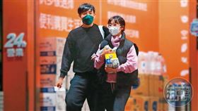 3月14日23：06，愛莉莎莎與呂杰陽目前熱戀中，雖然男方常出現在女方版面上，但蠻多網友以為他們只是朋友，卻不料私下打得火熱。