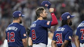 ▲透納（Trea Turner）炸裂陽春砲！美國隊在世界棒球經典賽先得分。（圖／美聯社）