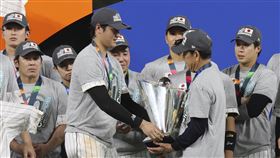 ▲栗山英樹賽後受訪表示，就算會輸也要派大谷翔平上場。（圖／美聯社／達志影像）