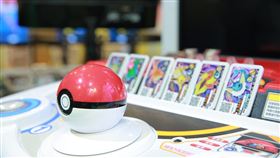 寶可夢加傲樂卡匣。（圖／品牌業者提供）