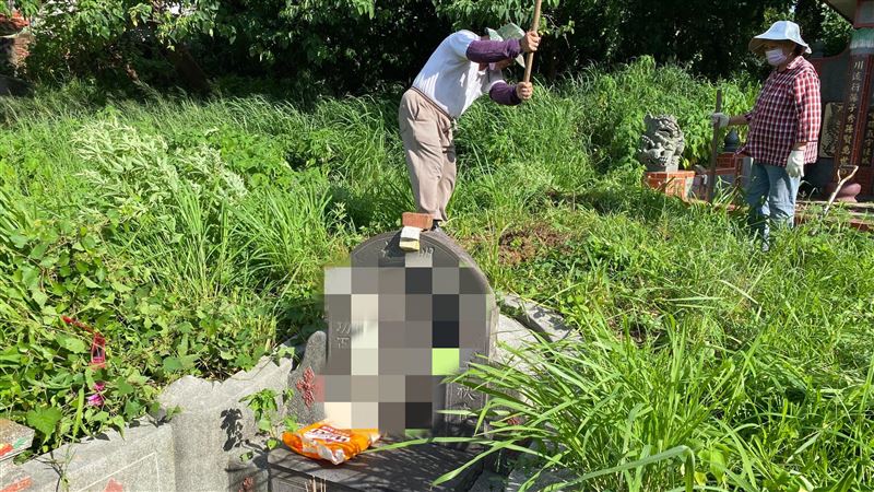 掃墓頭痛、發燒、長焦痂　不是「卡到陰」
