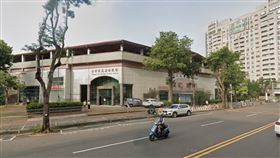 台中，萬壽棒球場，15歲少年揮拳擊中胸口，休克(圖／翻攝自GOOGLE MAP)