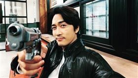 ▼▲劉亦菲曾傳出和韓國大叔宋承憲在一起。（圖／翻攝自宋承憲IG）