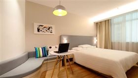 分租套房若申請裝設智慧電表並接受台電節能輔導者，本次電價可不調漲；社福團體，基於照顧弱勢，亦凍漲（圖／資料照）