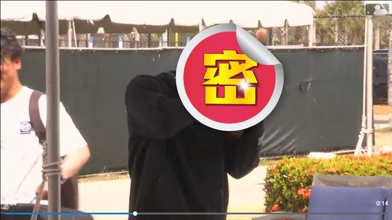 吉田正尚返春訓營　比出這手勢笑歪總教練