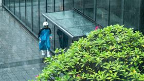 大雨,雨彈,大雨特報,下雨（圖／記者楊澍攝）