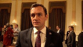 美眾院中國委員會主席  將隨麥卡錫加