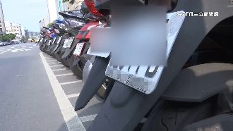 獨／機車牌禁貼廣告！公總：勿貼任何貼紙