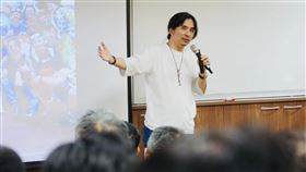 葉丙成,教授(翻攝自臉書)