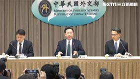 外交部長吳釗燮宣布與宏都拉斯斷交