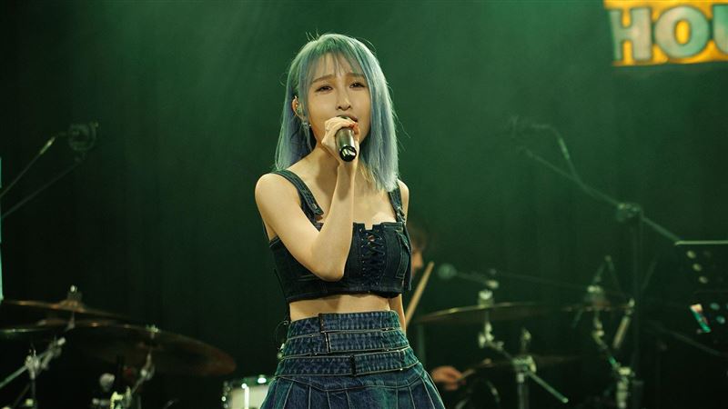 恭喜！張若凡登紐約時代廣場　替女性發聲：平權理當存在