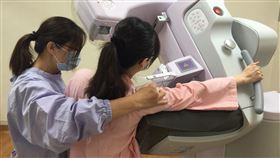 乳房X光/乳房外科醫師黃信傑(南投醫院提供)
