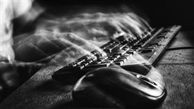 澳洲總理莫里森19日表示，澳洲數月來遭遇「國家級」駭客發動大規模網路攻擊。（示意圖／圖取自Pixabay圖庫）