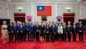 蔡英文接見「捷克眾議院議長艾達莫娃（Markéta Pekarová Adamová）訪問團」（圖／總統府提供）