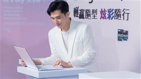 台灣LG電子在台推出全新LG gram Style系列筆電