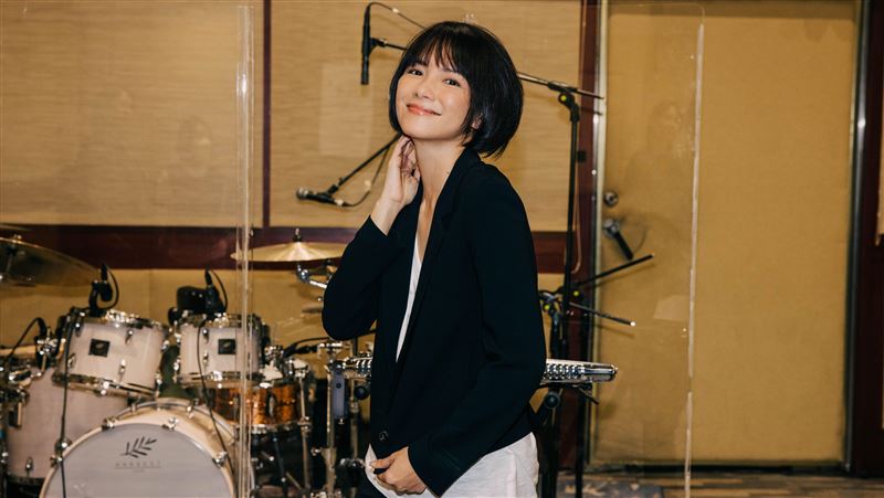 隔20年重返歌壇　李心潔鬆口「重大計畫」