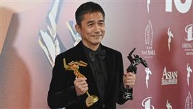 梁朝偉先前在亞洲電影大獎擒拿兩獎。（圖／美聯社／達志影像）