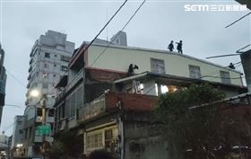 圍捕,電擊槍(圖/翻攝畫面)