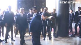 馬英九到南京中山陵。