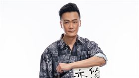 林俊逸 書法 輕艇國手吳士良 媒體棧提供