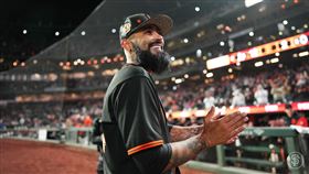 ▲羅莫（Sergio Romo）在熱身賽生涯最後1次登板。（圖／翻攝自巨人推特）