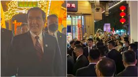 馬英九訪中繼續趕場！晚間抵烏衣巷、秦淮河　遭包圍畫面曝光（圖／馬辦提供）