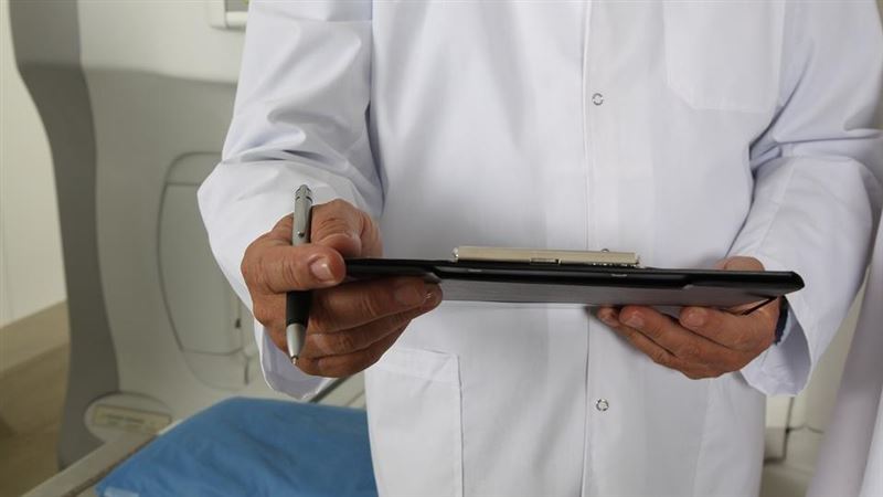 「無痛奇人」火烤、刀插都無感　死因曝光