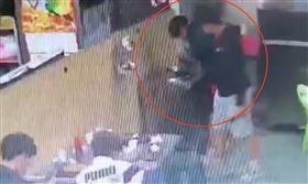 高雄、學生、玉米濃湯、吐口水、牛排店