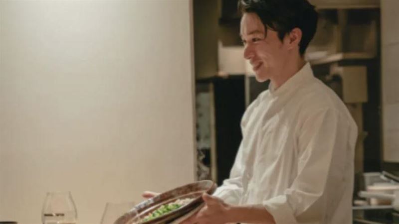 震驚！型男名廚夜闖學妹「襲胸強吻」遭逮