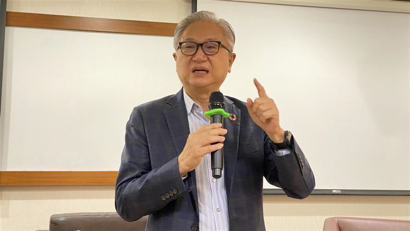 新光三越改選出爐！吳東昇接任董事長