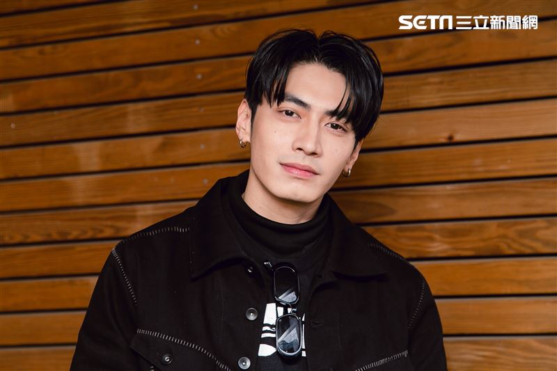 宋柏緯《黑的教育》三立新聞網專訪。 （圖／記者楊澍攝影）