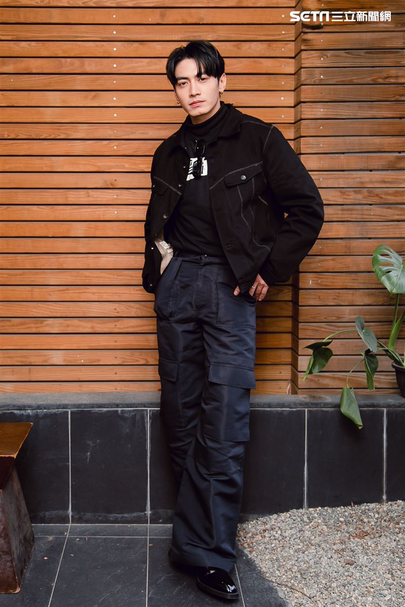 宋柏緯《黑的教育》三立新聞網專訪。 （圖／記者楊澍攝影）