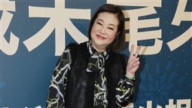 文夏的遺孀文香9日晚間出席中華演藝總工會尾牙。（圖／記者邱榮吉拍攝）