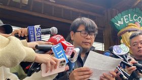 狒狒、六福村、六福村資深總監葉忠岳