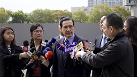 馬英九接受媒體訪問前總統馬英九29日上午在南京大屠殺紀念館接受媒體訪問。中央社記者呂佳蓉南京攝  112年3月29日