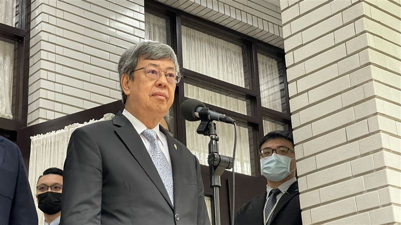 馬英九讚中防疫貢獻　陳建仁怒斥「屈從」