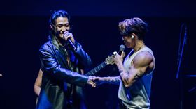 Tyson Yoshi 婁峻碩 阿夜 KKLIVE提供