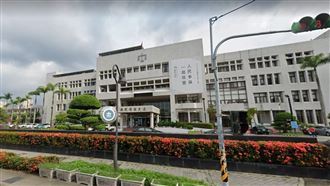 半夜心血來潮「下體全空狂奔」男下場超慘