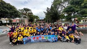 上石國小，陳培陽老師，積木科學課程，帶領學生，花蓮長橋國小，交流，扯鈴，排笛(圖／家長提供)