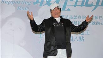 老婆閨蜜旅行硬要跟　74歲雷洪近況曝光了