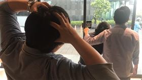 外遇,第三者,小三,崩潰 示意圖,戴綠帽,劈腿