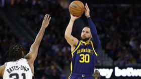 ▲柯瑞（Stephen Curry）單場投進7顆三分球。（圖／美聯社／達志影像）