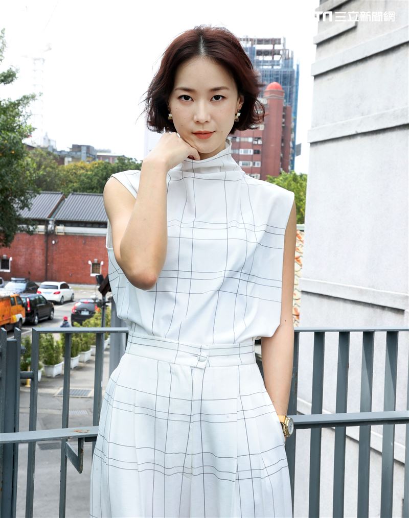 鍾瑤三立新聞網專訪。（記者邱榮吉/攝影）