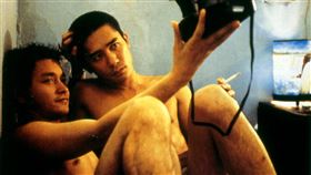 梁朝偉 張國榮 春光乍洩 翻攝自電影春光乍洩