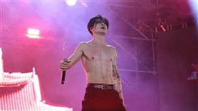 ▲閃靈樂團在大港開唱首日壓軸演出。（圖／出日音樂提供）