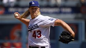 ▲「雷神」辛德加（Noah Syndergaard）轉戰道奇例行賽初登板，6局飆6K僅失1分。（圖／美聯社／達志影像）